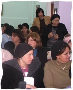 A group of women training to become Nitza volunteers