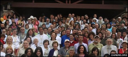 Hundreds of people attended the National Jewish Retreat, a program of the Rohr Jewish Learning Institute that ran this year from July 2 to July 6.