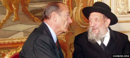 Rabbi Hillel Pevzner, right, who passed away at the age of 85, maintained a close relationship with former French Prime Minister Jacques Chirac.