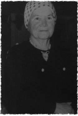 אמו של יאן, ציפורה קריצ'בסקי (רפרדוקציה: יוסי ודובסקי)