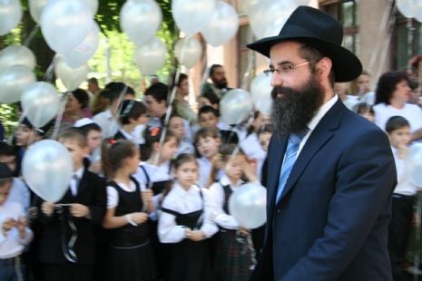 Rabbi-Avroom-Wolff-Odessa-Jewish-children.JPG