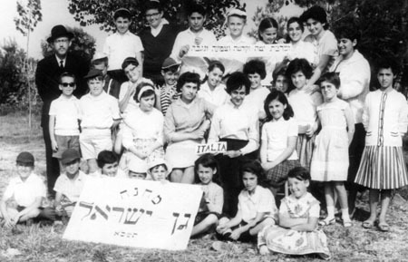 A group picture of the Chabad camp in Milan, Italy, 1961. Basya Garelik is the fourth from the left on the second row from the bottom.