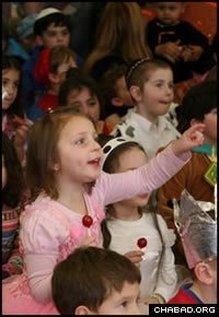 Children participate in a holiday program at Chabad of Northbrook.