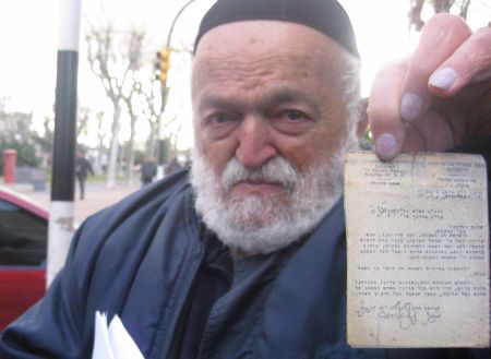 This man carries his letter from the Rebbe wherever he goes.