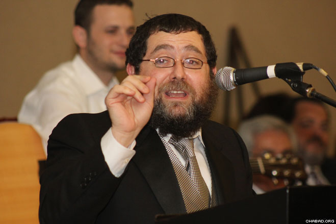 Chai Center director Rabbi Yaakov Saacks offered a history of the 18-year-old organization, which began in his home. Now, it’s embarking on an expansion project that will see the construction of a 12,000-square foot headquarters.