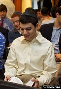 Jewish students at the University of Georgia participate in a Chabad-Lubavitch of Athens event.