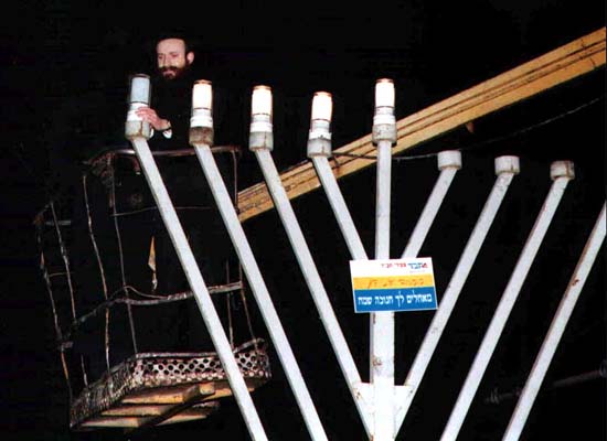 Rostov, Russia - Publicizing the Chanukah Miracle
