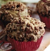 Healthy Strawberry Crumb Muffin
