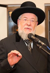 Rabbi Yisroel Meir Lau, Israel&#39;s former chief rabbi, salutes the magazine.