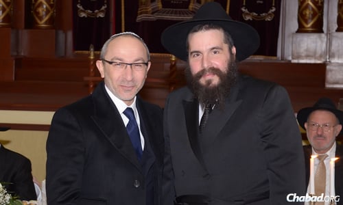 Gennady Kernes with Rabbi Moshe Moskowitz