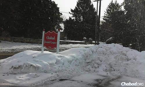 L'hiver dernier qui a connu une chute record des températures et des tempêtes de neige a fortement endommagé le parking