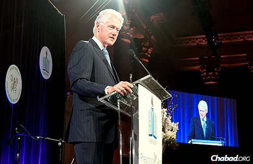 Former President Bill Clinton addresses a crowd gathered at a gala for the Preschool of the Arts in New York, discussing the importance of early education. (Photo: Pako Dominguez)