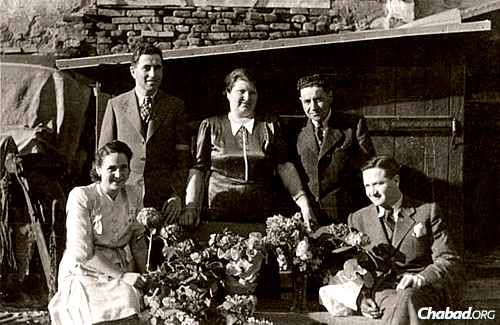 A photo of the Pasternak family from 1941, though some members had already been deported. Ivan Pasternak was born in the summer of 1944, in the last year of World War II.