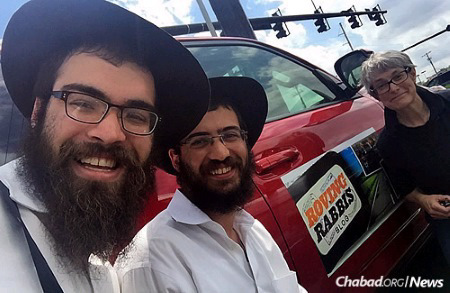 Rabbi Zushi Rivkin and Rabbi Mendy Wilschansky are on a six-week tour of the United States, driving from South Florida to Northern California, meeting lots of Jewish individuals on the way.