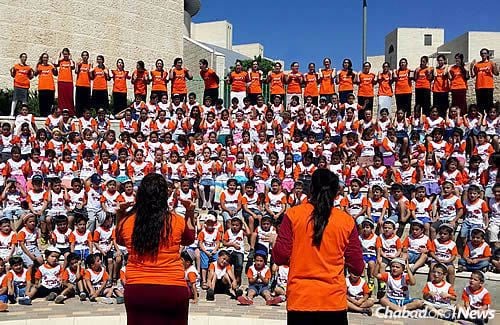 The group photo at Har Homa day camp in Jerusalem