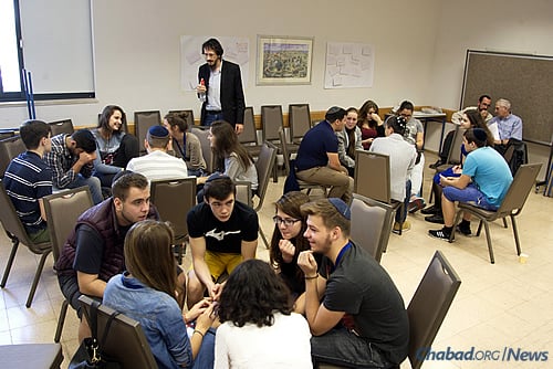 The students engaged in stimulating discussions and workshops, in larger groups and as part of smaller breakout sessions. (Photo: FJC)