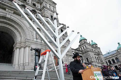 Rabb Meir Kaplan, co-director of Chabad of Vancouver Island in Victoria, British Columbia, Canada, at the annual public menorah-lighting there.