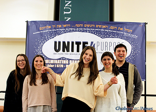The “Unite4Purpose” leadership committee at Binghamton University worked for months to organize and encourage small gatherings during the Hakhel year as part of a pilot project overseen by the Rohr Chabad Center for Jewish Life there. From left are: Elana Atlas, Mariah Stein, Dyana Beretz, Rebecca Malits and Gilad Greenstein. (Photo: Chabad of Binghamton/D. Grafman)