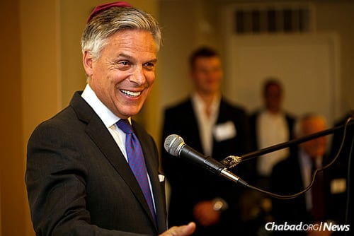 Huntsman—former governor of Utah, and a U.S. ambassador for Singapore and China—spoke of the impact Chabad has on the University of Pennsylvania, his alma mater. (Photo: Marc Smiler)