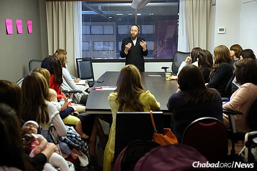 Educational consultant Rabbi Zalman Leib Markowitz was one of a number of presenters at the annual Chabad on Campus International Conference. (Photo: Bentzi Sasson/ Chabad.edu)
