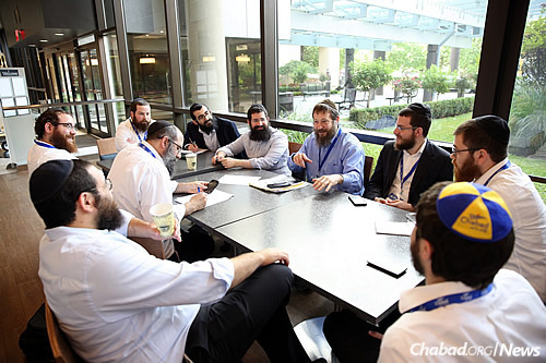 Just as CPR training helps someone without a medical background to assist an individual following a heart attack, the “Mental Health First Aid” training helps someone assist a person experiencing all kinds of emotional and psychological crises. (Photo: Bentzi Sasson/Chabad.edu)