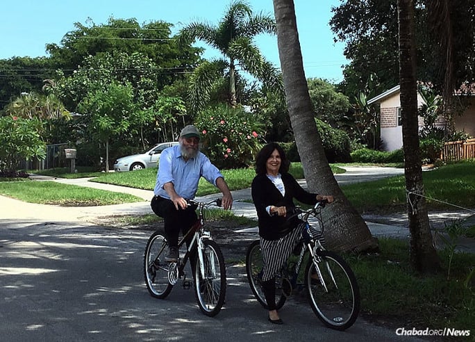 Grandparents and North Miami Beach, Fla., residents Simcha Gottlieb and Frumma Rosenberg-Gottlieb are gearing up to participate in an intergenerational bike-a-thon on Sept. 11, Grandparents Day.